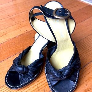 Paola Iantorno sling back leather heels